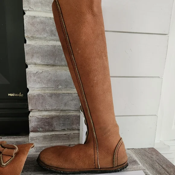 Genuine Leather Moccasin Boots with wool inserts on footbed - Picture 7 of 14